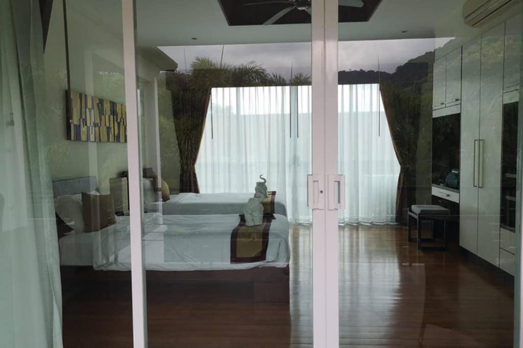 4 Bedroom Villa Kamala Beach Phuket Extérieur photo