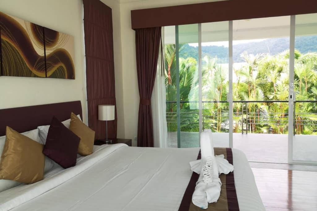 4 Bedroom Villa Kamala Beach Phuket Extérieur photo